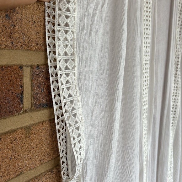 Nordstrom women’s white Textured Flowy open front kimono Large - Picture 3 of 7